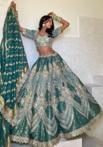 Lehenga (Set-Lehenga-Skirt-Blouse)